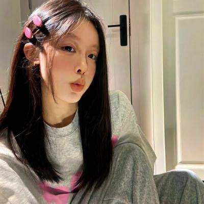 笼子里的女人